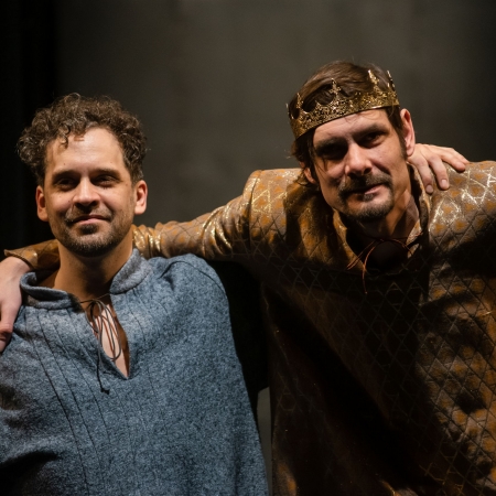 Árpádház — production image